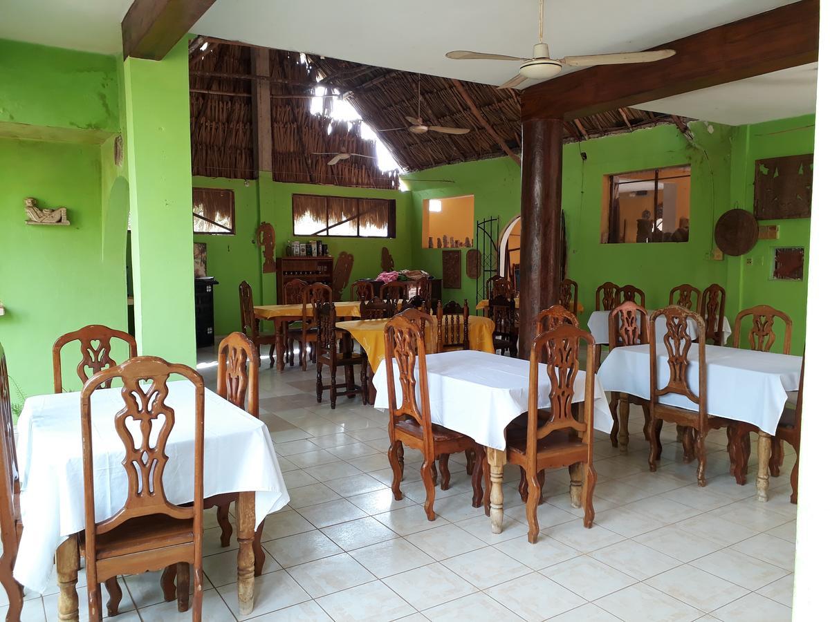 Bed and Breakfast El Chac Mool Santa Elena Exterior foto