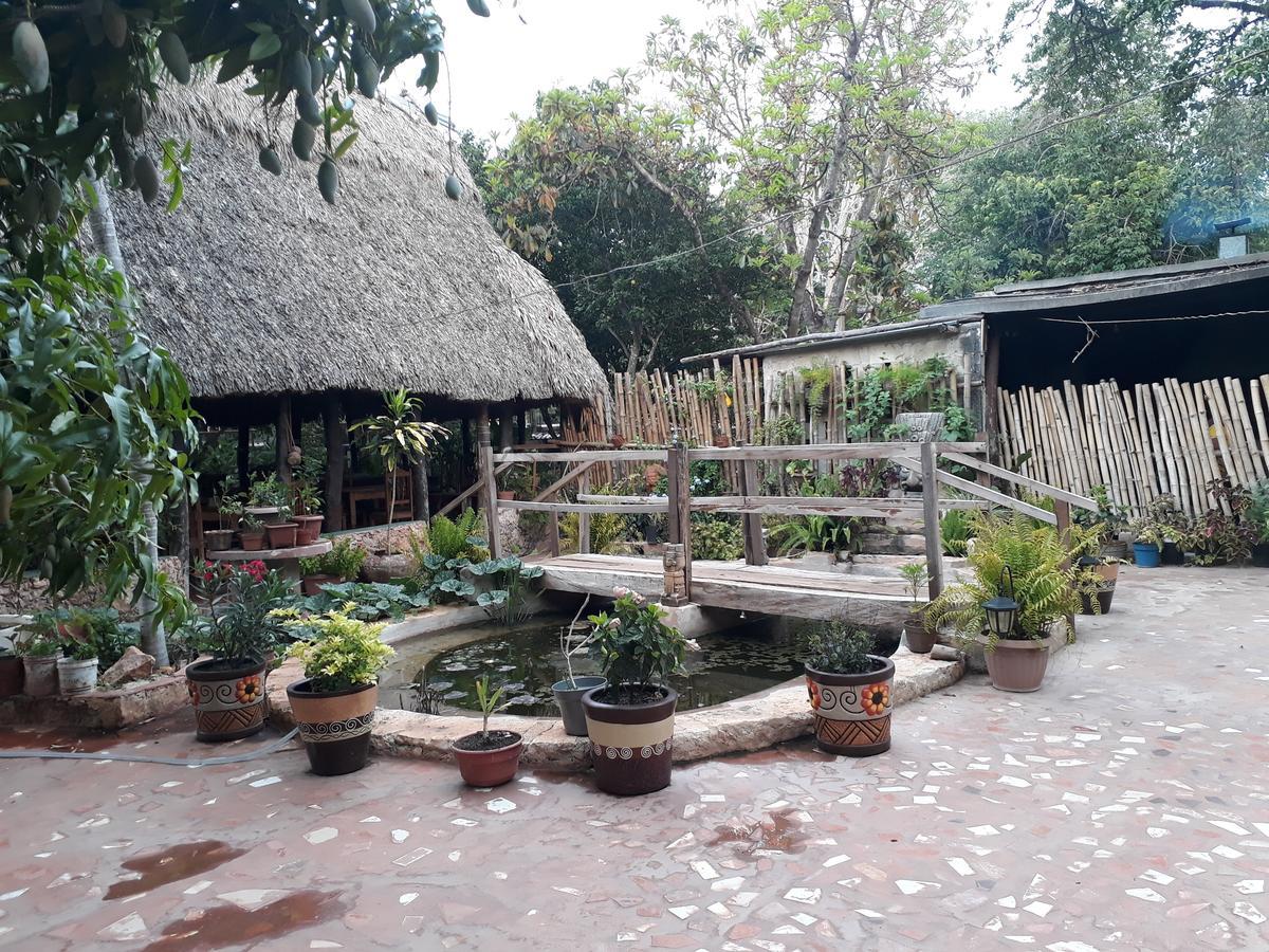 Bed and Breakfast El Chac Mool Santa Elena Exterior foto